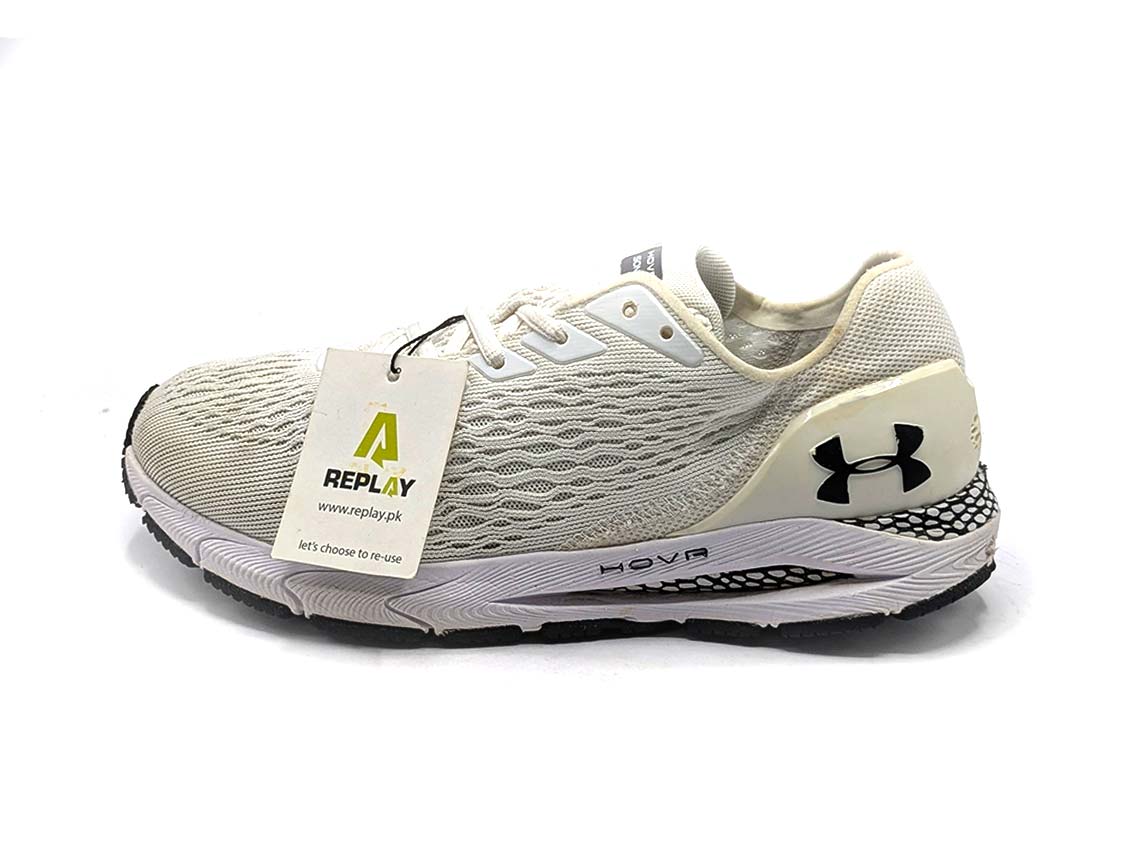 Under Armour HOVR Sonic 3
