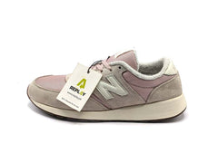 New Balance 420