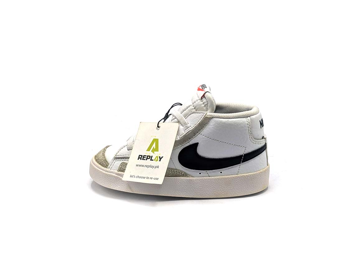 Nike Blazer Mid '77