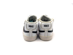 Nike Blazer Mid '77