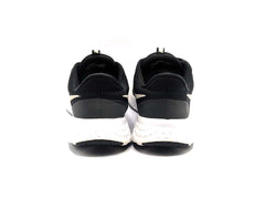 Nike Revolution 5