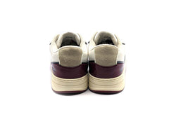 Lacoste L001