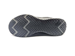Nike Revolution 5