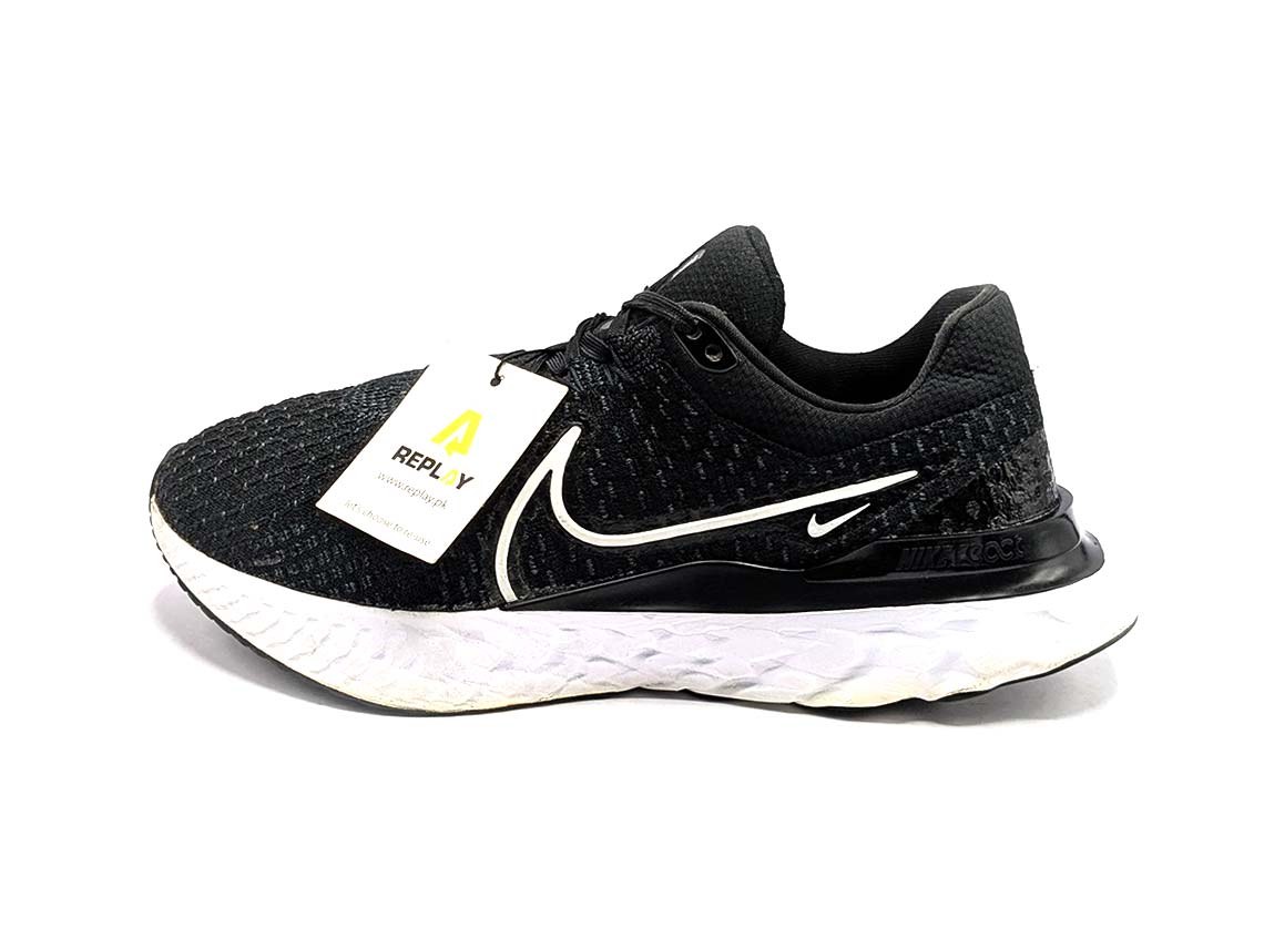 Nike React Infinity Run Flyknit 3