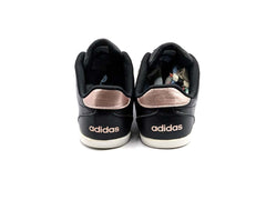 Adidas Coneo QT