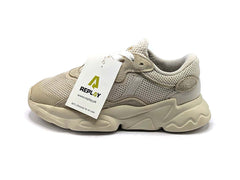 Adidas OZWEEGO