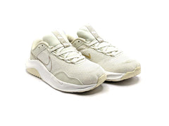Nike Legend Essential 3