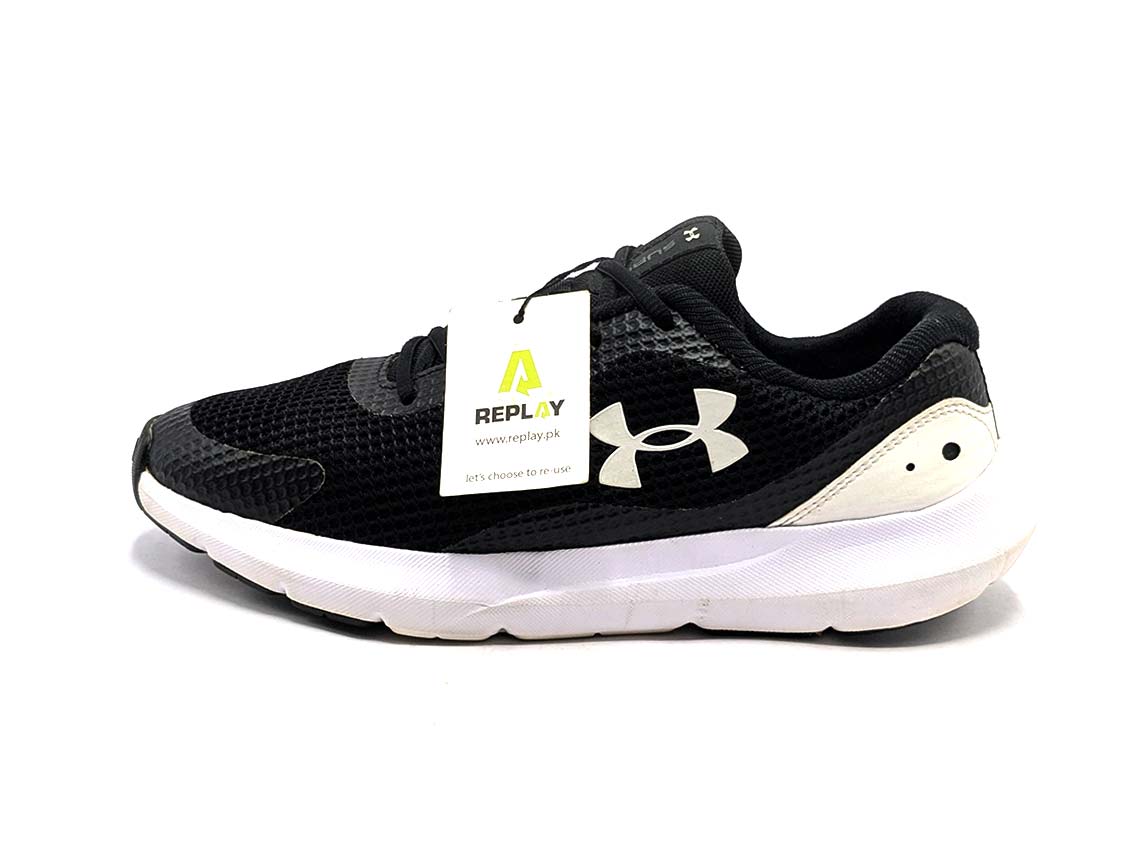 Under Armour Surge 3