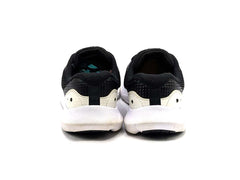 Under Armour Surge 3