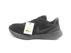 Nike Revolution 5