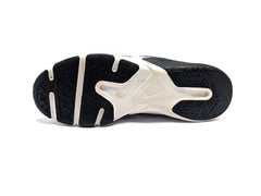 Nike Legend Essential 2