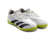 Predator Accuracy 4 Turf