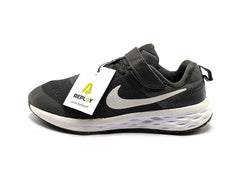 Nike Revolution 6