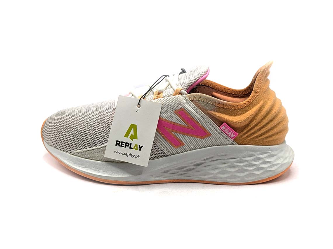 New Balance Fresh Foam Roav