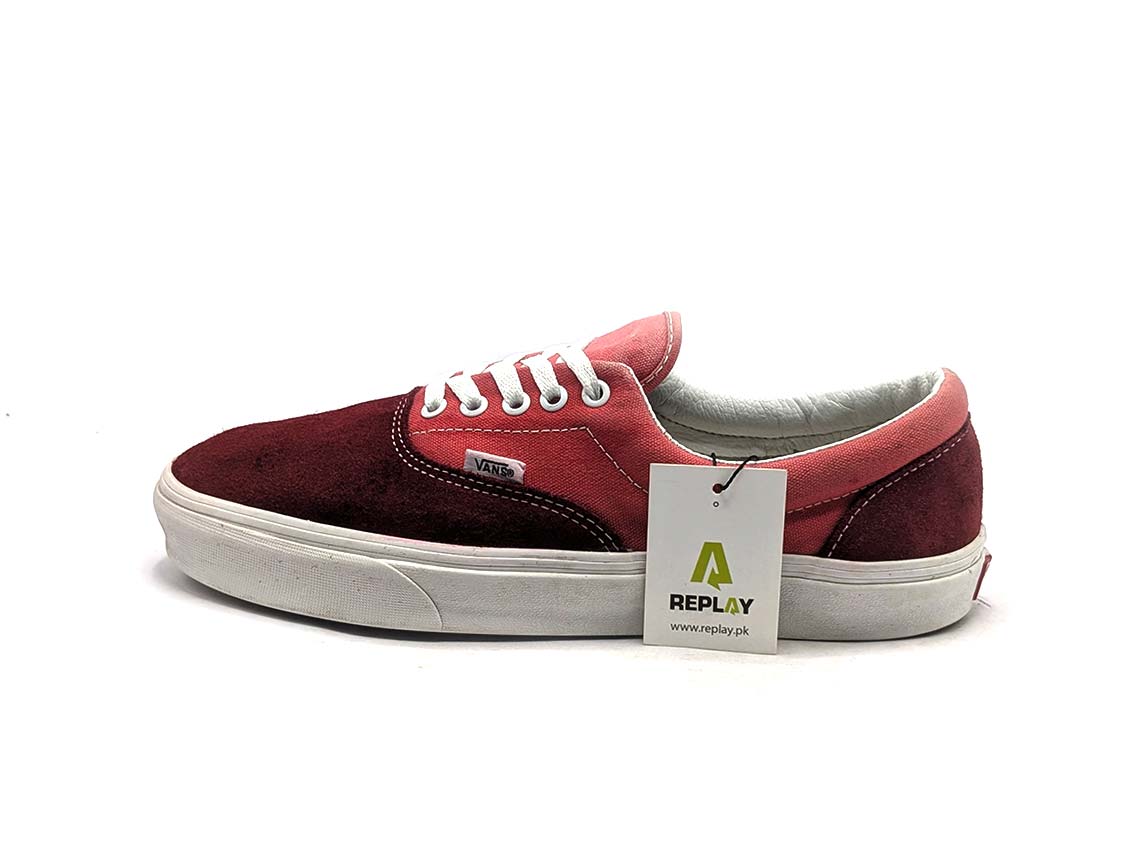 Vans Era