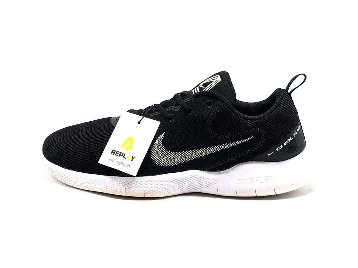 Nike Flex Experience RN 10