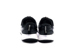Nike Revolution 5
