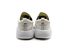 Skechers Max Cushioning