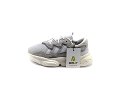 Adidas OZWEEGO