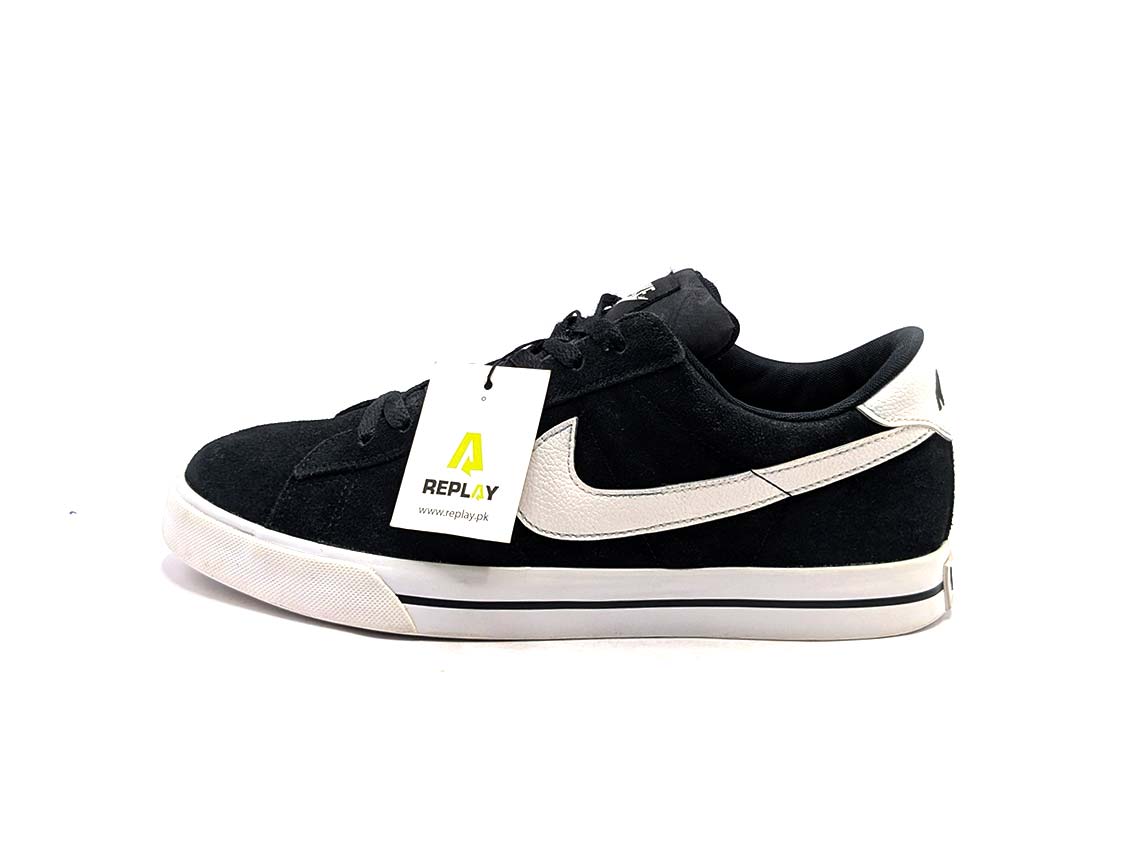 Nike Court Legacy