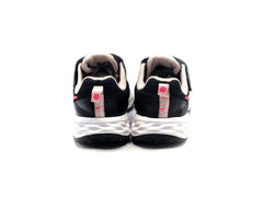 Nike Revolution 6