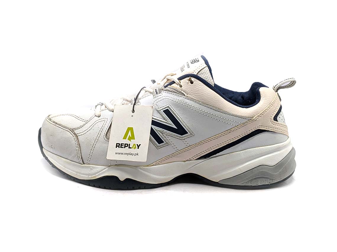 New Balance 608v4