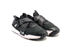Nike Flex Advance