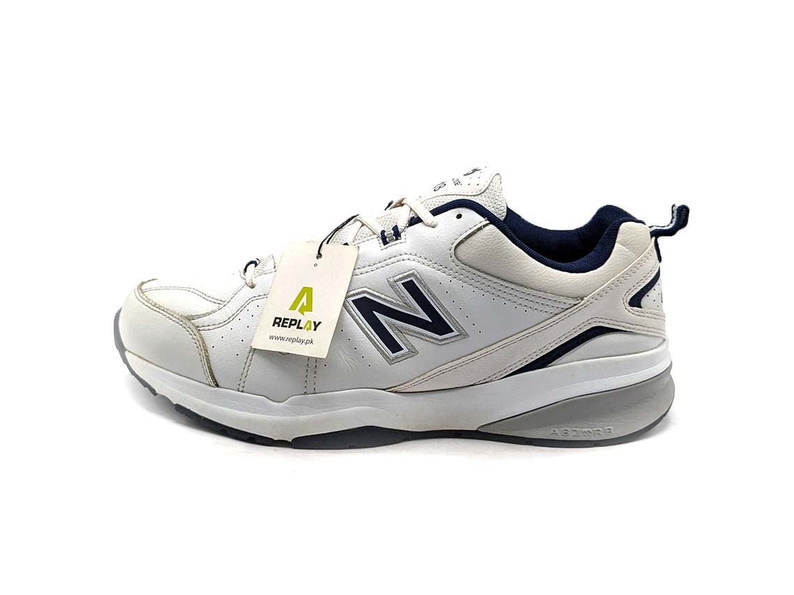 New Balance 608