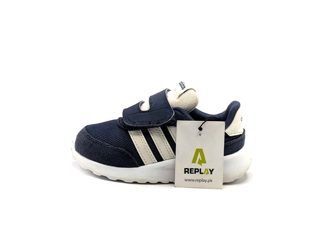 Adidas Run 70s