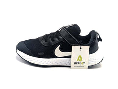 Nike Revolution 5