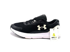 Under Armour Surge 3