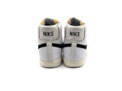 Nike Blazer Mid '77