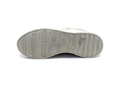 Puma Carina