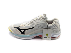Mizuno Wave Lightning Z6