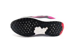 Nike Revolution 7