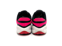 Nike Revolution 7
