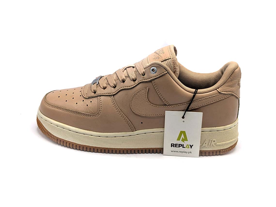 Nike Air Force 1