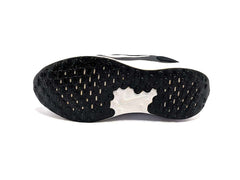 Nike Revolution 7