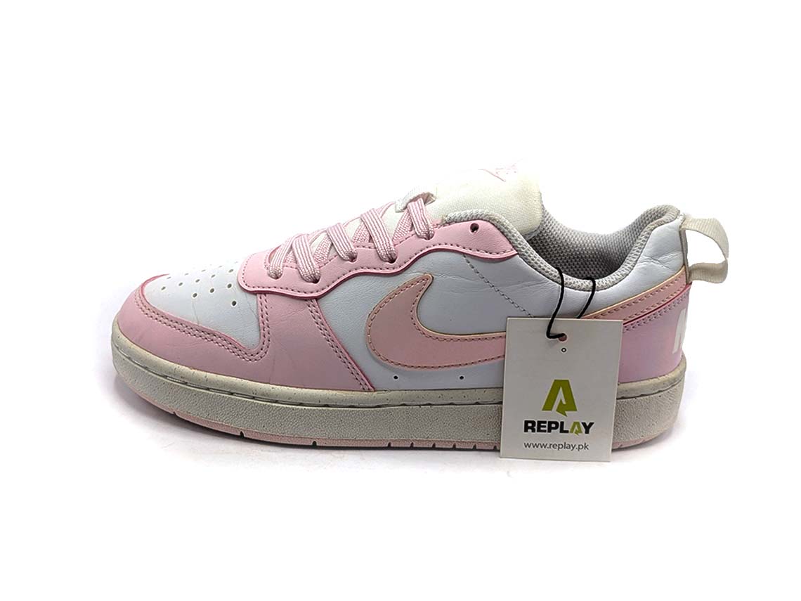 Nike Court Borough Low
