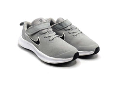 Nike Star Runner 3