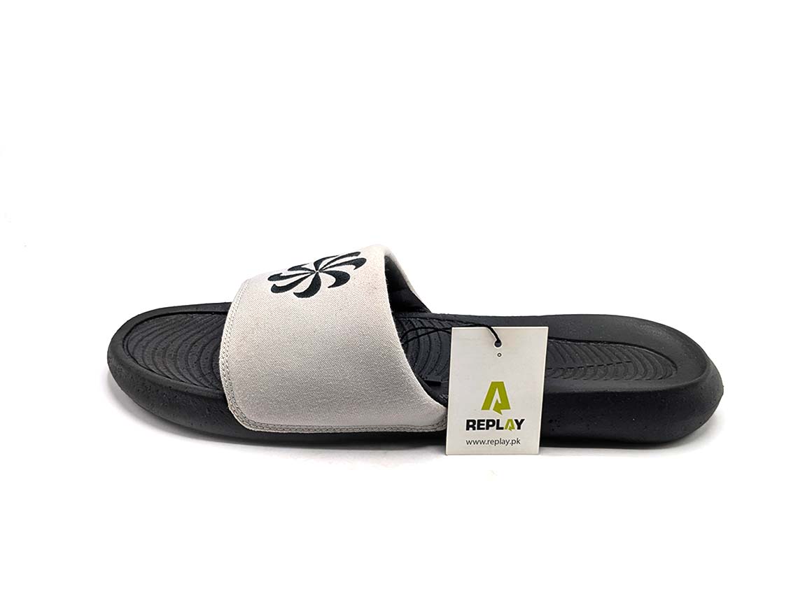 Nike Victori One Next Nature