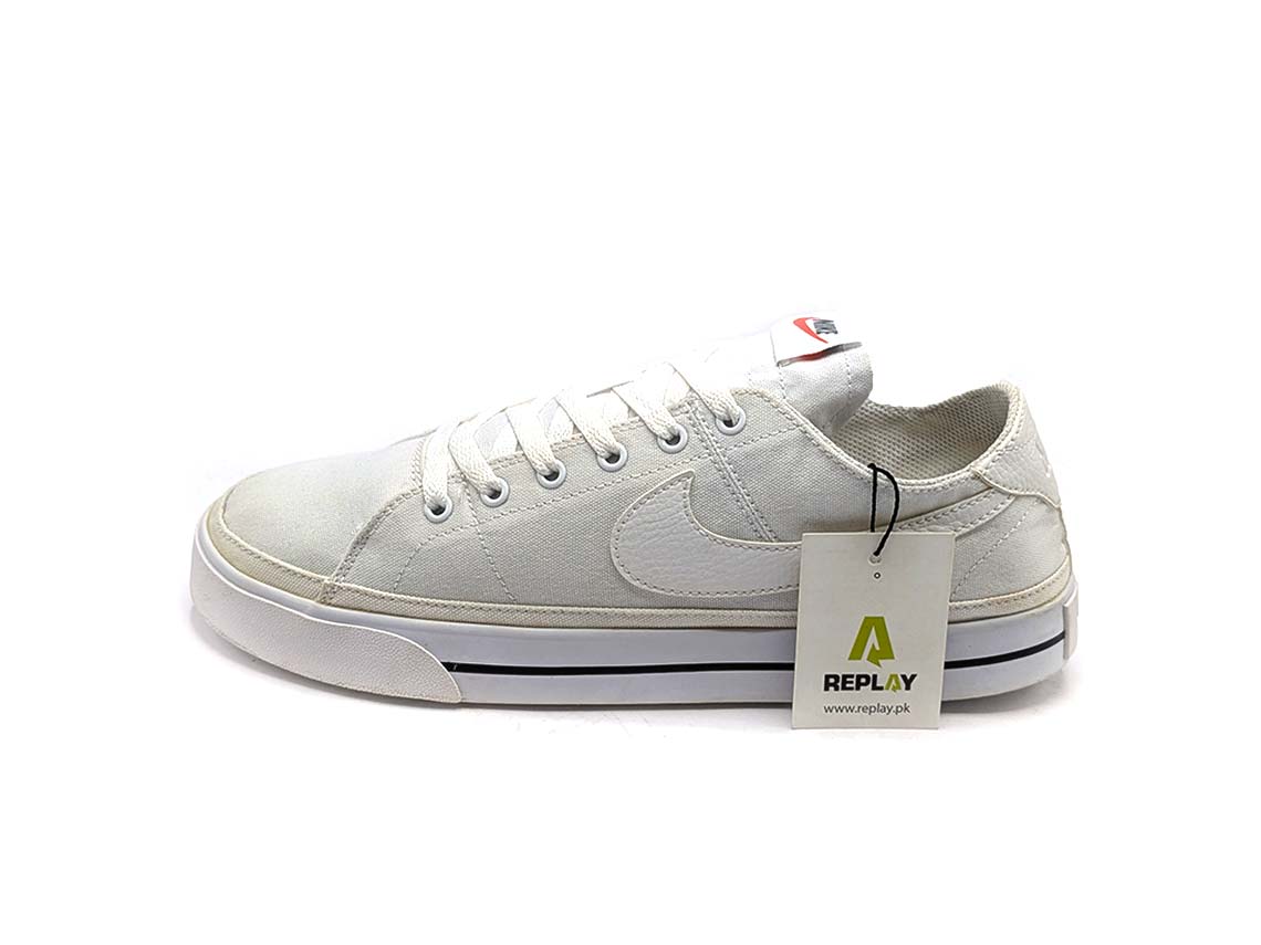Nike Court Legacy
