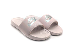 Nike Victori One