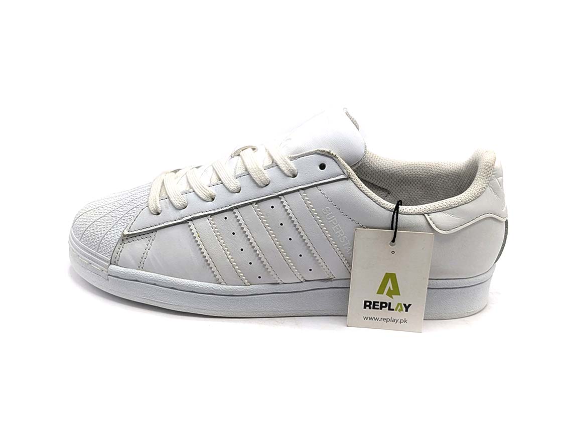Adidas Superstar