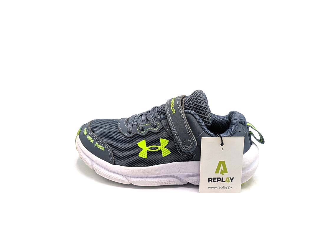 Under Armour Assert 10