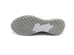 Nike Revolution 7