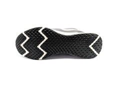 Nike Revolution 5