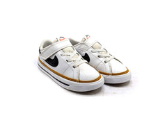 Nike Court Legacy
