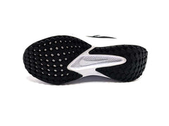 Nike Quest 6