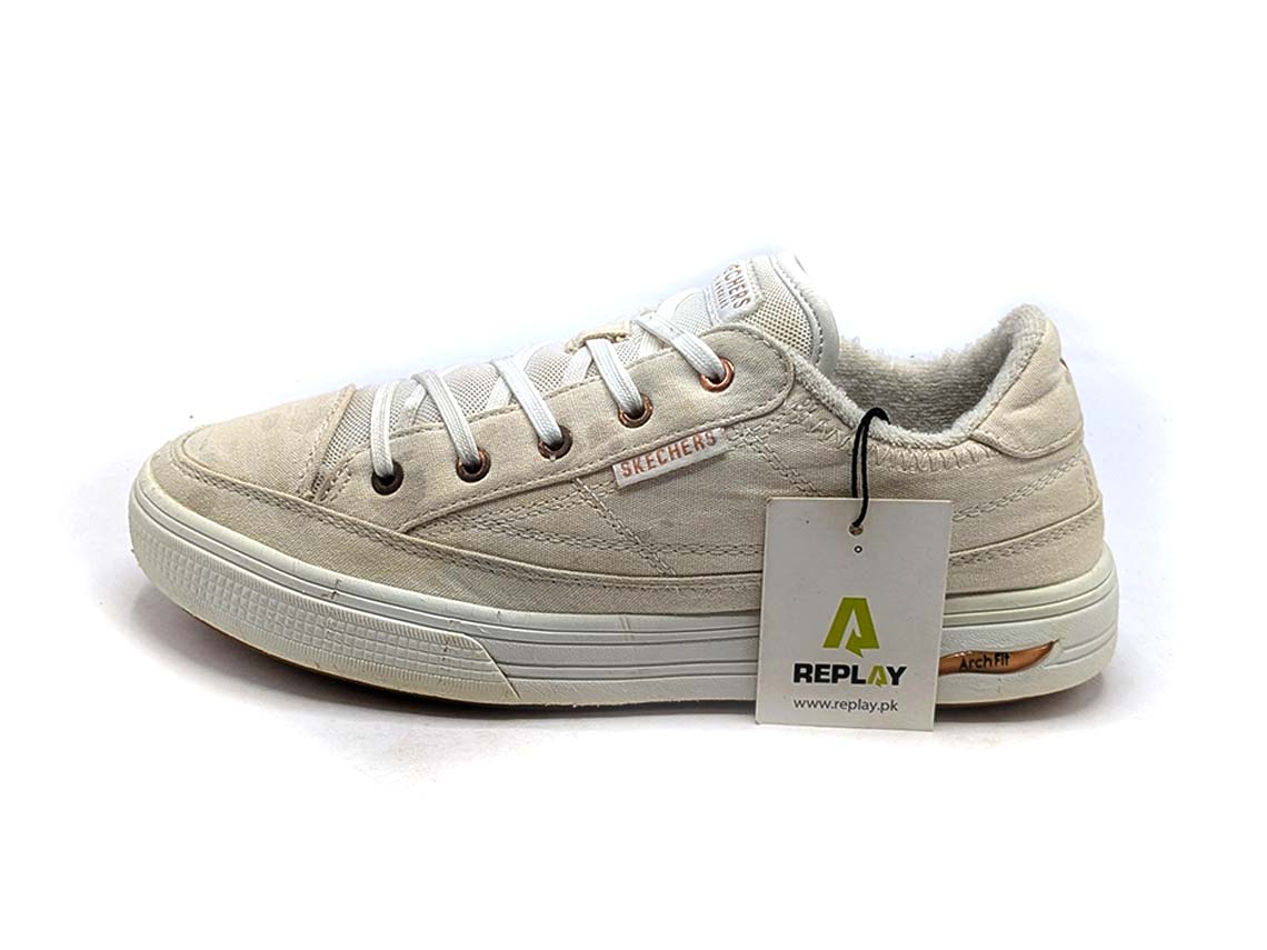 Skechers Los Angeles Arch Fit